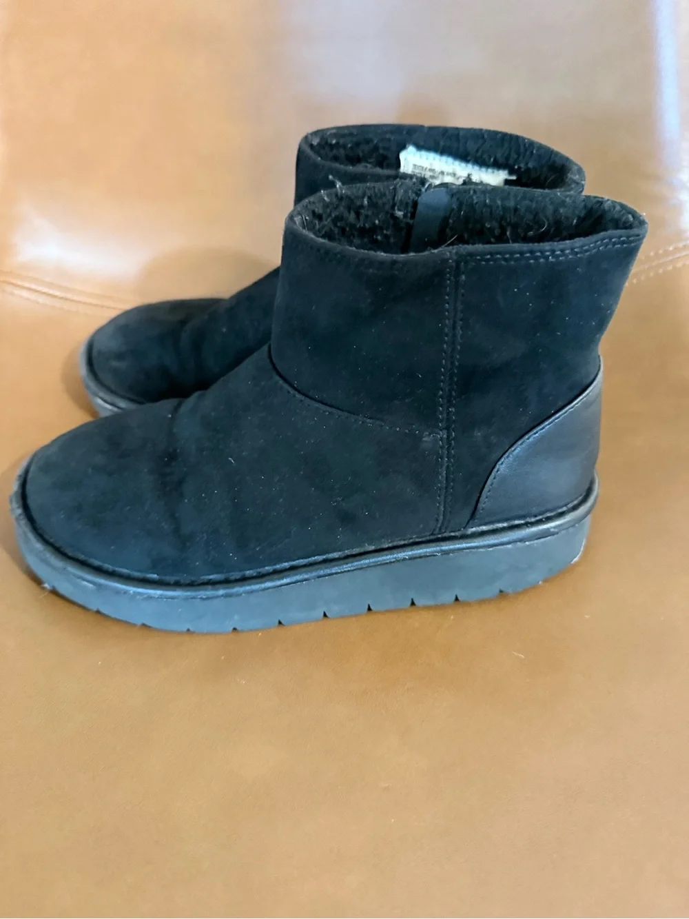Cat & Jack stylish black